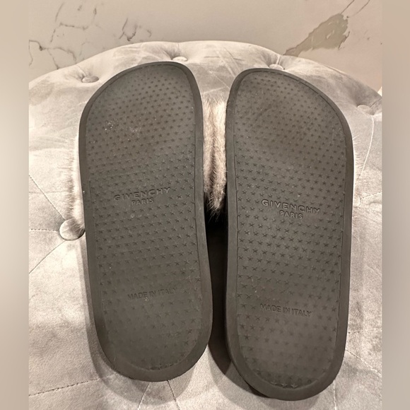 Givenchy Mink Slides in Gray size 38 - Picture 4 of 4